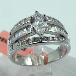Sz 8.5 Simulated Diamond 3 Row Ring
